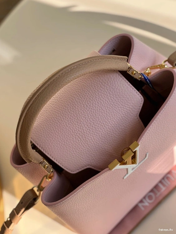 CAPUCINES LOUIS MM VUITTON 0216